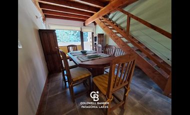VENTA Departamento 2 dorm Amoblado Balcón Cochera y Baulera Complejo Patagonia Villa La Angostura