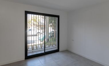 PH en Venta en San Jose PB con Jardín y Cochera