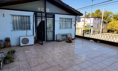 VENTA PH 4 AMBIENTES REFACCIONADO CON TERRAZA