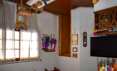 VENTA PH 4 AMBIENTES REFACCIONADO CON TERRAZA