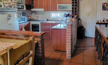 VENTA PH 4 AMBIENTES REFACCIONADO CON TERRAZA