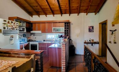 VENTA PH 4 AMBIENTES REFACCIONADO CON TERRAZA
