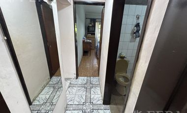 Venta de Casa 3 ambientes con cochera, parrilla y jardín en Hudson