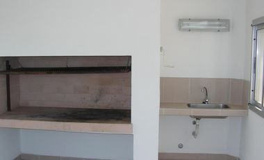 RETASADO 10% OFF - Depto 2 amb c/baulera Escobar