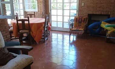 Casa IDEAL 2 FAMILIAS CON PILETA EN COUNTRY CLUB EL PARAISO