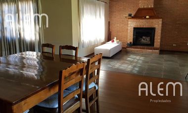 Casa en venta en Adrogué