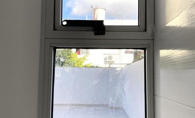 Venta de Departamento de 2 ambientes en Wilde con patio y cochera opcional (24324)