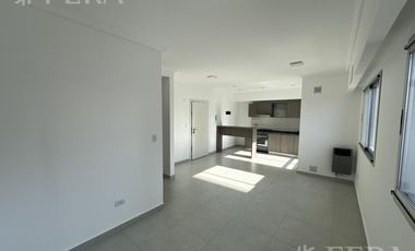 Venta de departamento 1 ambiente con balcón en Wilde