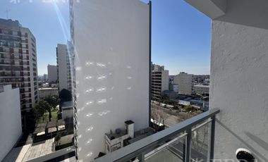 Venta de departamento 1 ambiente con balcón en Wilde