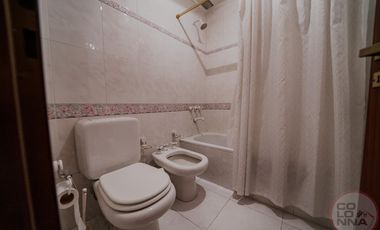 Casa de 7 ambientes en Venta, Caseros, Partido de Tres de Febrero, Provincia de Buenos Aires.