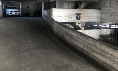 Cochera en Venta- Zona Centro