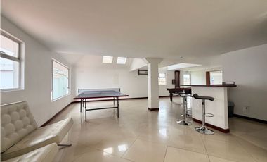 Vendo casa de dos niveles en conjunto en cajica