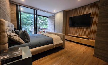Vendo moderno y amplio apartaestudio, 1 alcoba, Poblado parte baja