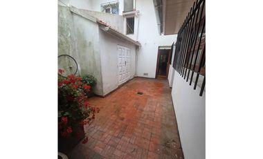 Casa 5 Ambientes en Los Troncos