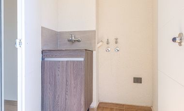Av. La Florida 10695 [2820-4]