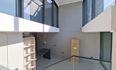 Av. Las Condes 10800 (2 Est /1 Bod) [3167-35]