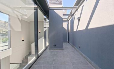 Av. Las Condes 10800 (2 Est /1 Bod) [3167-35]