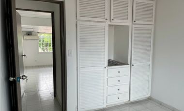 ALQUILO CASA EN CHANIS, LA FONTANA, 3 RECAMARAS, LINEA BLANCA