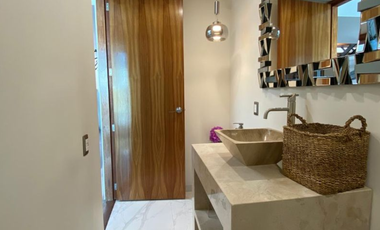 Casa en venta en Lomas de Tecamachalco