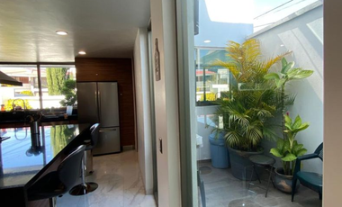 Casa en venta en Lomas de Tecamachalco