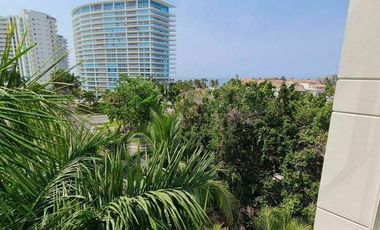 Departamento 3 recámaras con terraza y vista a la marina, en Ixtapa, Zihuatanejo