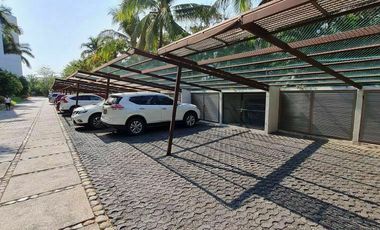 Departamento 3 recámaras con terraza y vista a la marina, en Ixtapa, Zihuatanejo