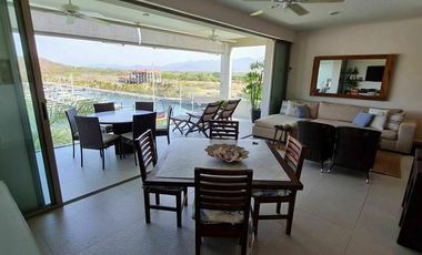 Departamento 3 recámaras con terraza y vista a la marina, en Ixtapa, Zihuatanejo