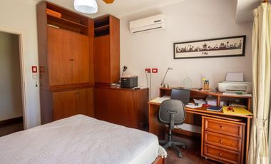 VENTA DE CASA PREMIUM TERREN0 7118 m2 SAUCE VIEJO