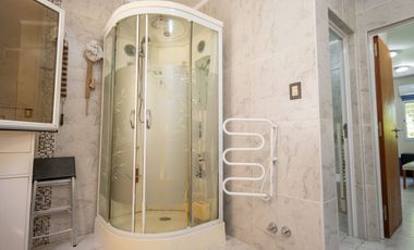 VENTA DE CASA PREMIUM TERREN0 7118 m2 SAUCE VIEJO