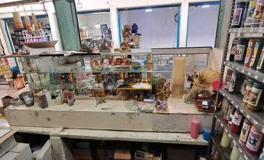 Locales comerciales en venta en el Mercado Tacuba, CDMX.