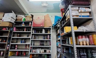 Locales comerciales en venta en el Mercado Tacuba, CDMX.