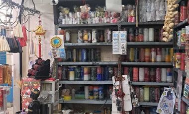 Locales comerciales en venta en el Mercado Tacuba, CDMX.