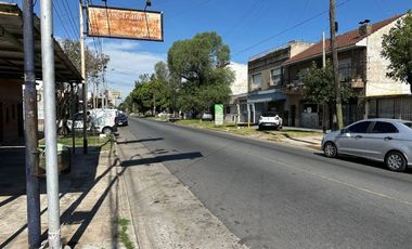 ALQUILER LOCAL COMERCIAL AL FRENTE/DEPOSITO-GALPON
