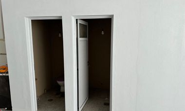 ALQUILER LOCAL COMERCIAL AL FRENTE/DEPOSITO-GALPON