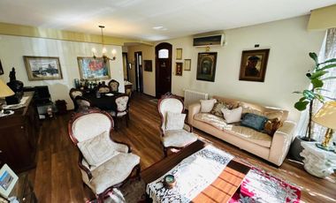 Casa 7 ambientes con parque y pileta venta Burzaco