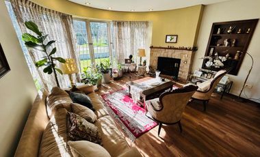 Casa 7 ambientes con parque y pileta venta Burzaco