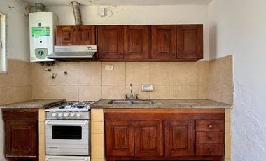 ALQUILER DE CASA CON DEPARTAMENTO ALTOS DE VELEZ