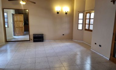 ALQUILER CASA 3 DORM  AV ESPAÑA  CIUDAD