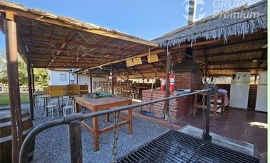 Casa en Venta en UN PARAISO PARA VIVIR EN FAMILIA Y COMPARTIR CON AMIGOS