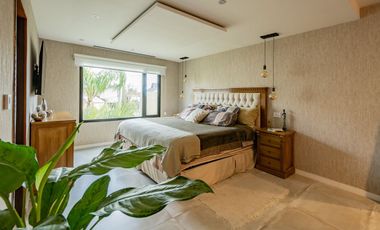 Casa de Categoria -Aldo Bonzi-PERMUTA/FINANCIACION