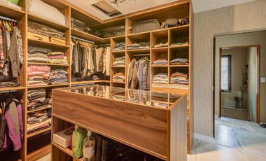 Casa de Categoria -Aldo Bonzi-PERMUTA/FINANCIACION