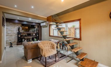 Casa de Categoria -Aldo Bonzi-PERMUTA/FINANCIACION