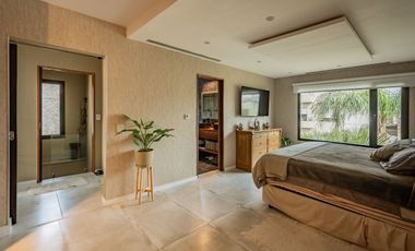 Casa de Categoria -Aldo Bonzi-PERMUTA/FINANCIACION