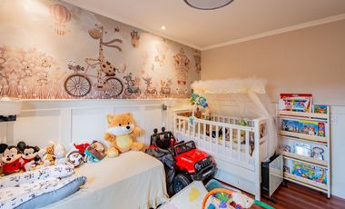 Casa de Categoria -Aldo Bonzi-PERMUTA/FINANCIACION