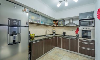 Casa de Categoria -Aldo Bonzi-PERMUTA/FINANCIACION