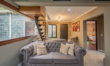 Casa de Categoria -Aldo Bonzi-PERMUTA/FINANCIACION