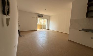 VENTA DEPTO C/BALCON COCHERA LANÚS O.