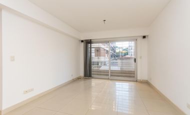 Departamento en venta en Martínez, de 2 ambientes, cochera, baulera.