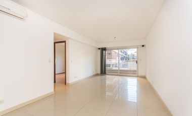 Departamento en venta en Martínez, de 2 ambientes, cochera, baulera.