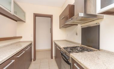 Departamento en venta en Martínez, de 2 ambientes, cochera, baulera.